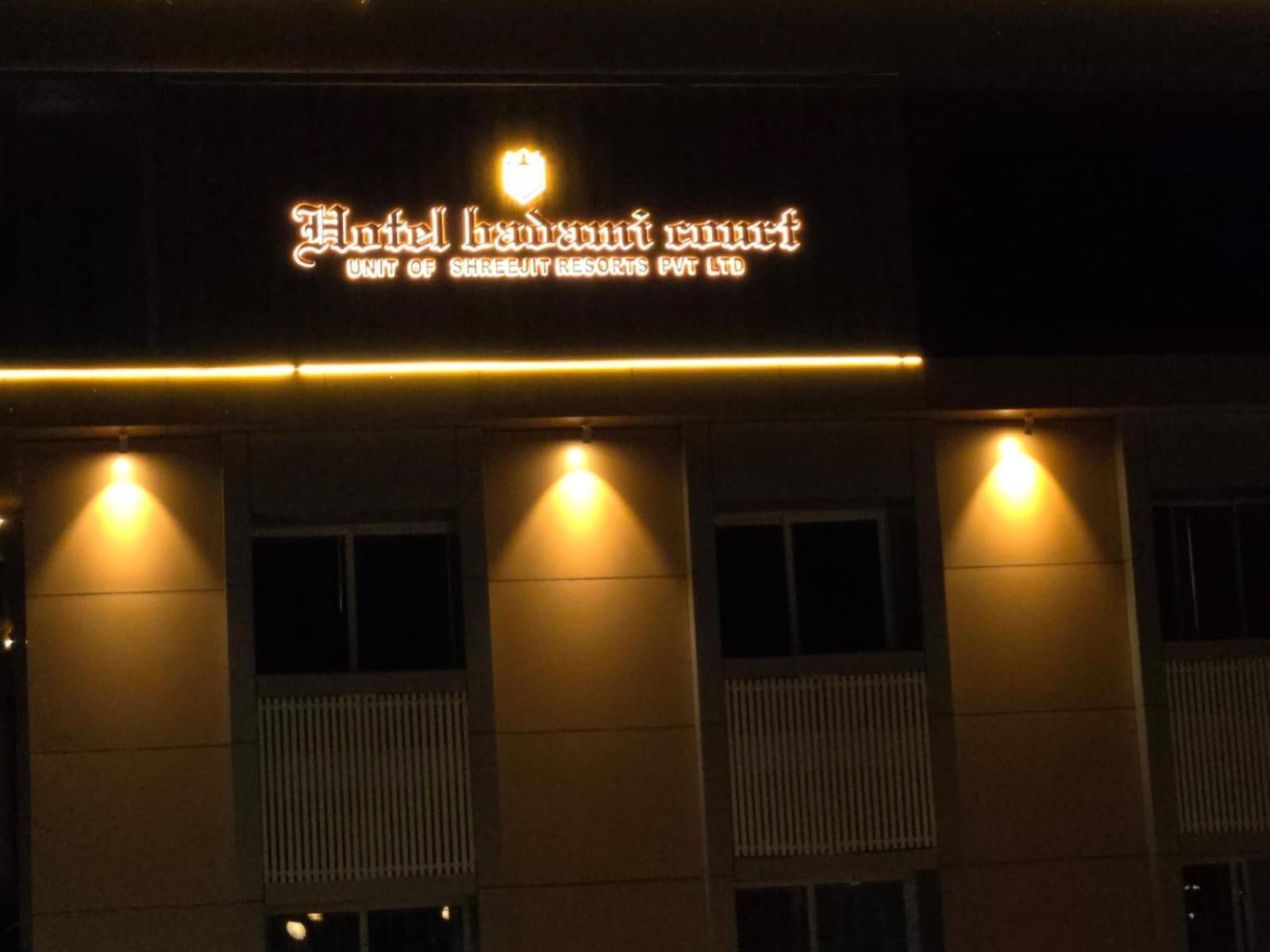 Hotel Badami Court Eksteriør bilde
