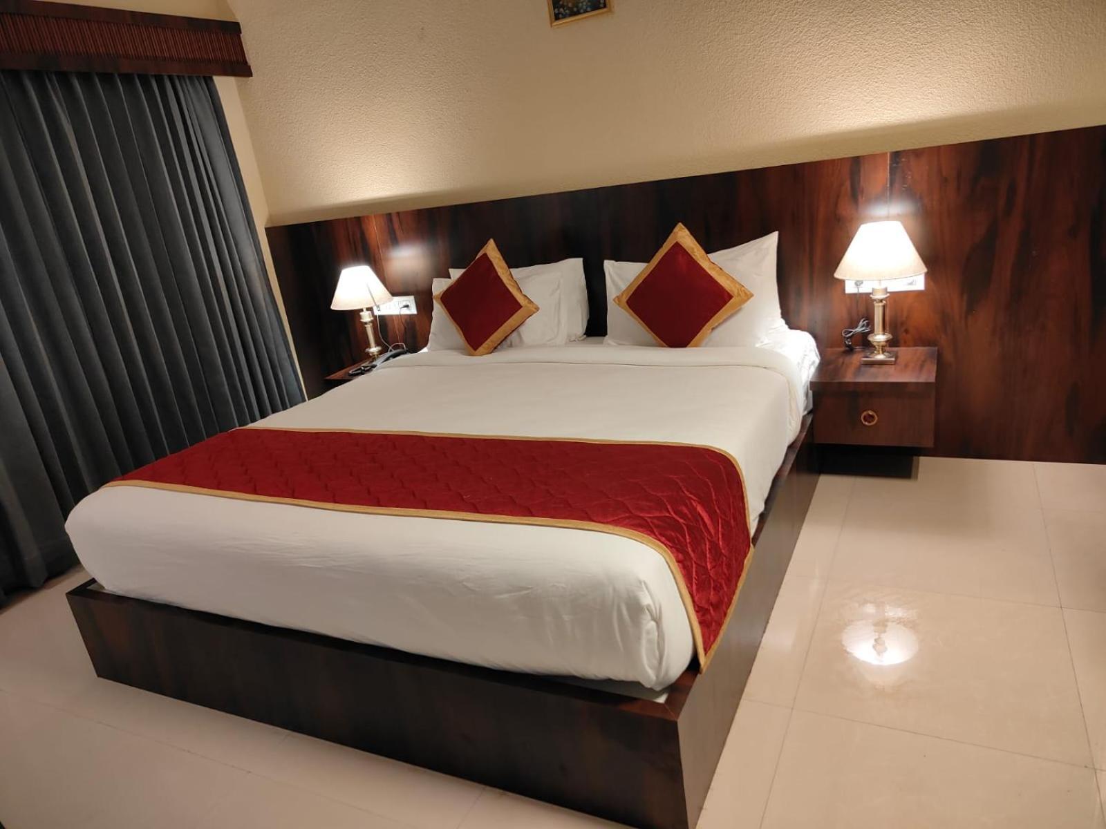 Hotel Badami Court Eksteriør bilde